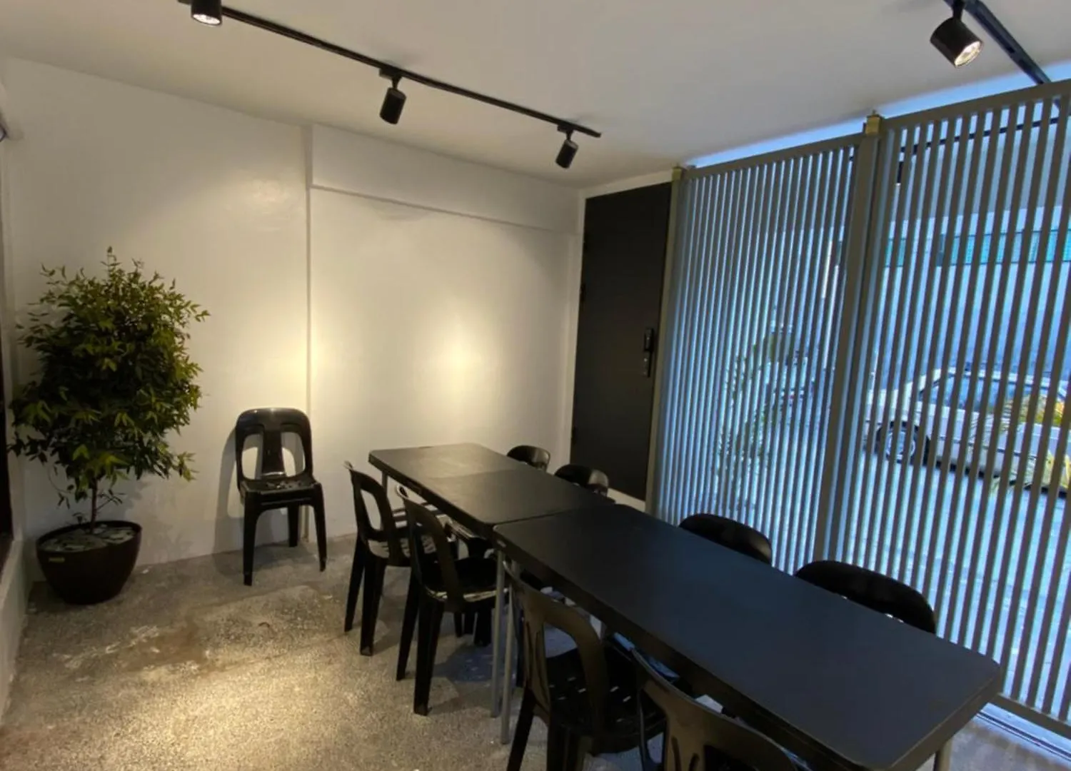 Sakura Transient House Angeles Villa 0*,